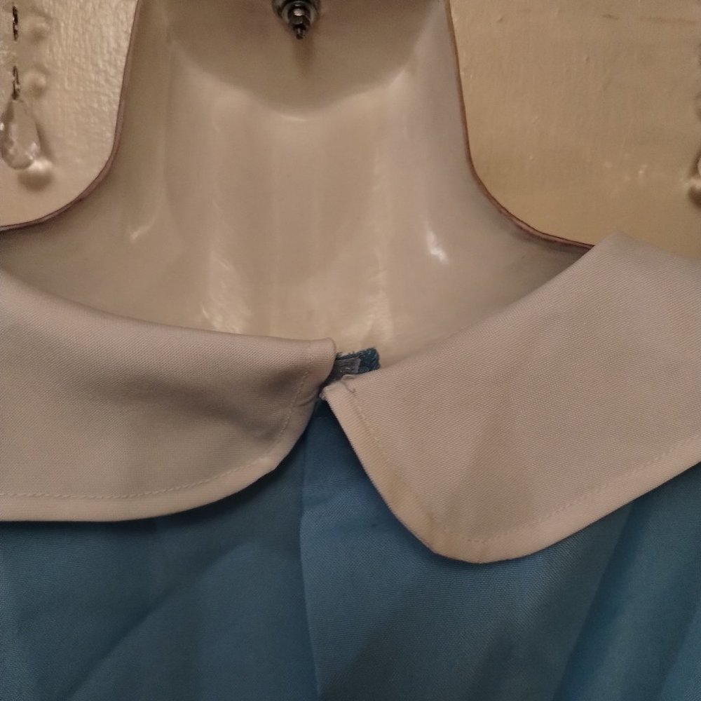 Fun Shack (M) French Maid in Blue with Apron - Picture 9 of 13